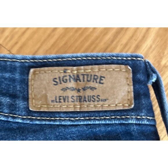 Levis Signature Shorts Denim Stretch Modern Skinny Womens Size 28 - Picture 3 of 8